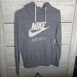 Nike Pullover Lightweight Hoodie